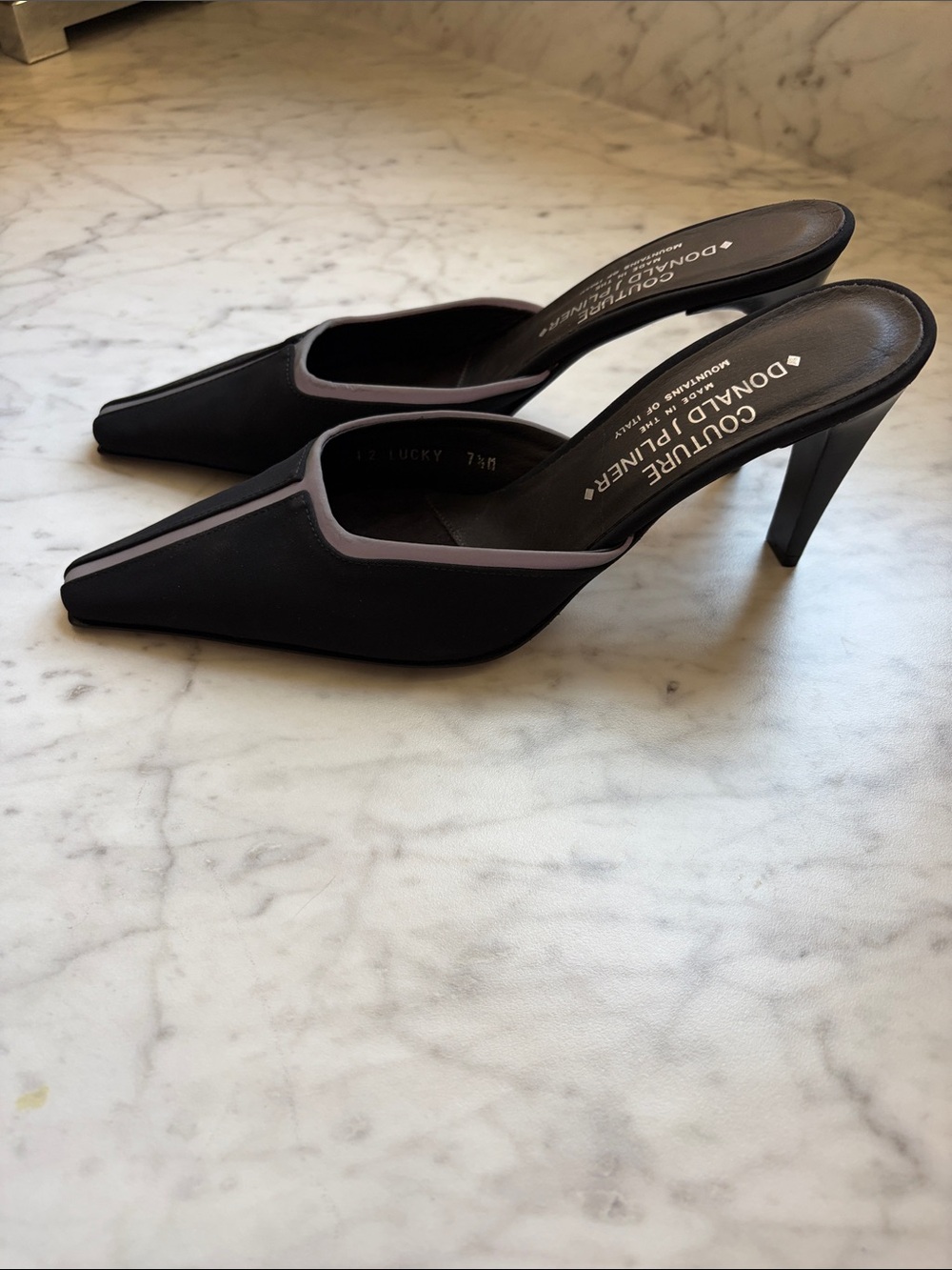 Donald J. Pliner Couture Lucky Crepe Black/Gray Mules Heels Slides size 7 1/2 M